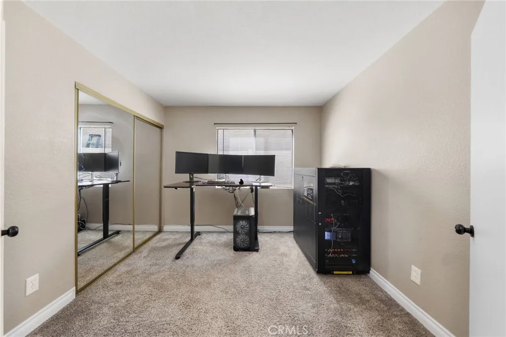https://cdn.realtyfeed.com/cdn/127/306707563/28c20a37f1ba0250d9b2b3b49d6d722d.webp