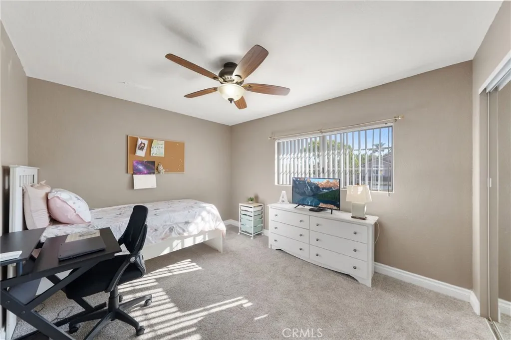 https://cdn.realtyfeed.com/cdn/127/306707563/a6b763bba8e284dad72390f0c2f8577e.webp