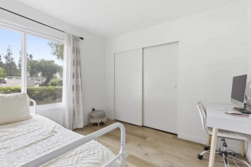https://cdn.realtyfeed.com/cdn/127/306707617/2da54277dbc6f3ea05fe0f6cbb43eb15.webp
