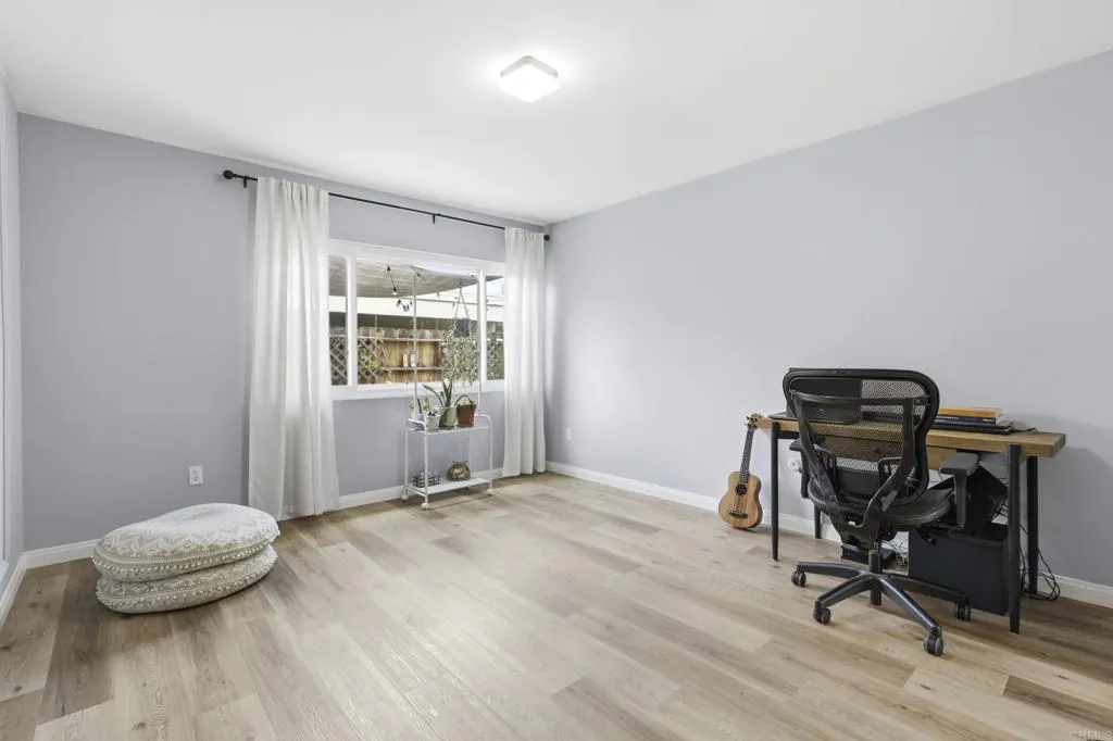 https://cdn.realtyfeed.com/cdn/127/306707617/40954e4aa0cbac84e58503a6cb3a0446.webp