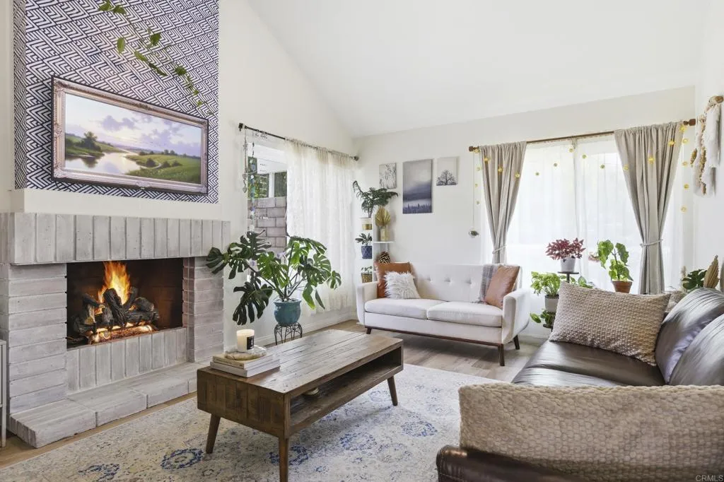 https://cdn.realtyfeed.com/cdn/127/306707617/b196a2f9928b0844bd6591e78f5763be.webp