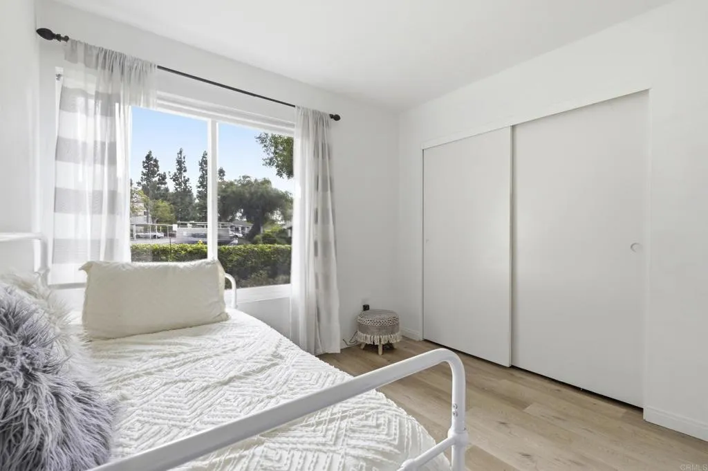 https://cdn.realtyfeed.com/cdn/127/306707617/b919009a3691ebba8bab23345bc813a9.webp