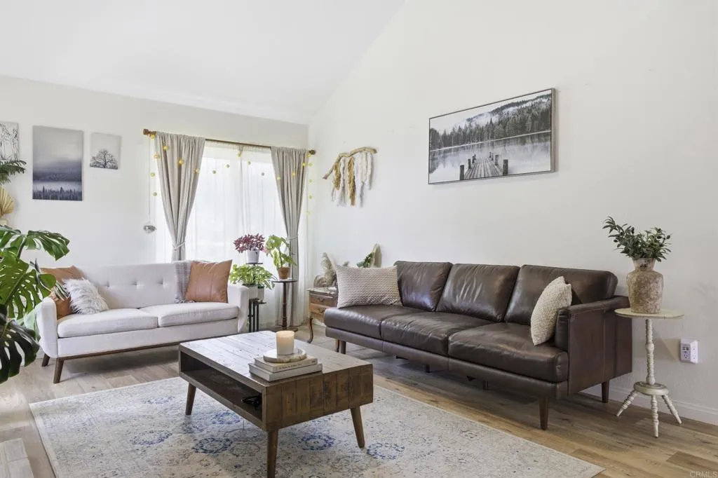 https://cdn.realtyfeed.com/cdn/127/306707617/e684ce82e1902fee7d251504086b14d6.webp