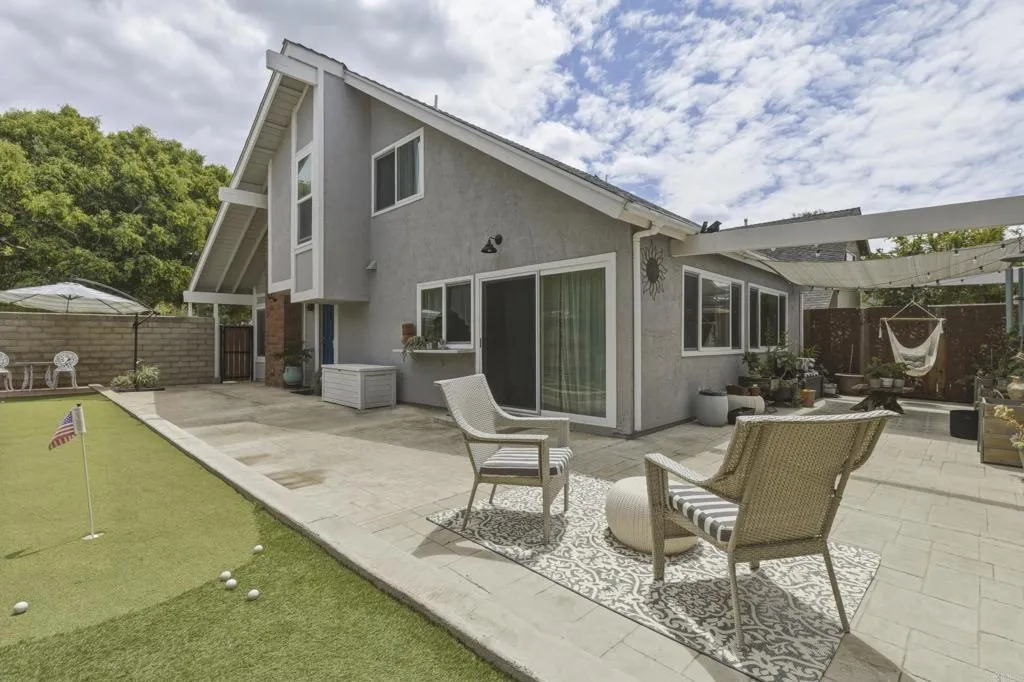 https://cdn.realtyfeed.com/cdn/127/306707617/e8b07c760164d53cbf51bc0632bf8bfc.webp