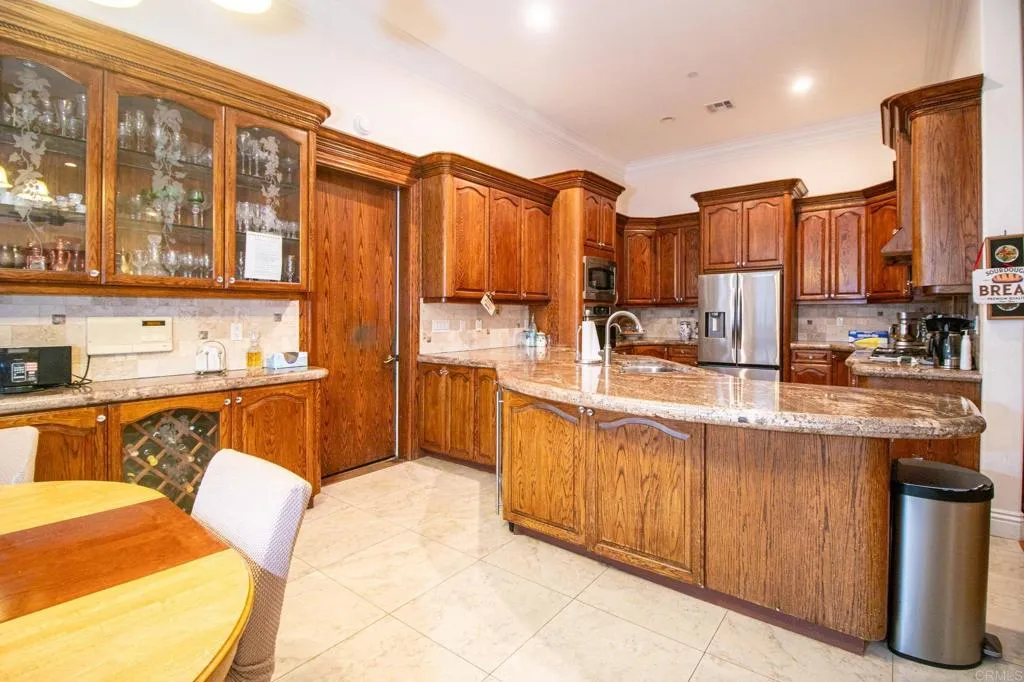 https://cdn.realtyfeed.com/cdn/127/306707654/25699f818ec93be8a55d8ba1e76dcabd.webp