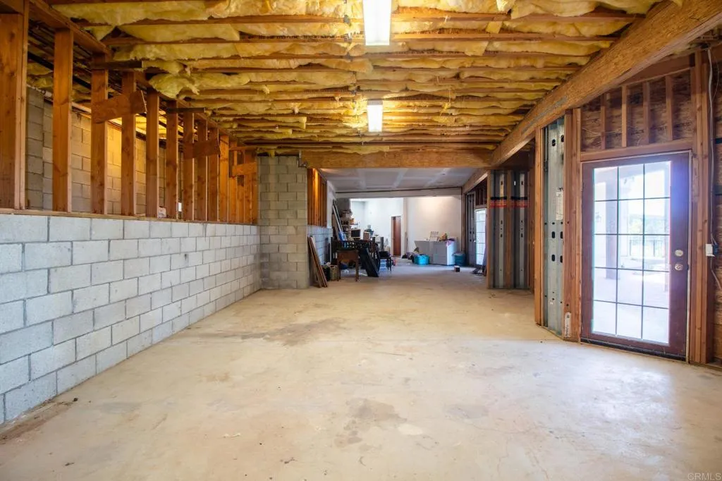 https://cdn.realtyfeed.com/cdn/127/306707654/5dec7656238e365d591952b7455943d4.webp