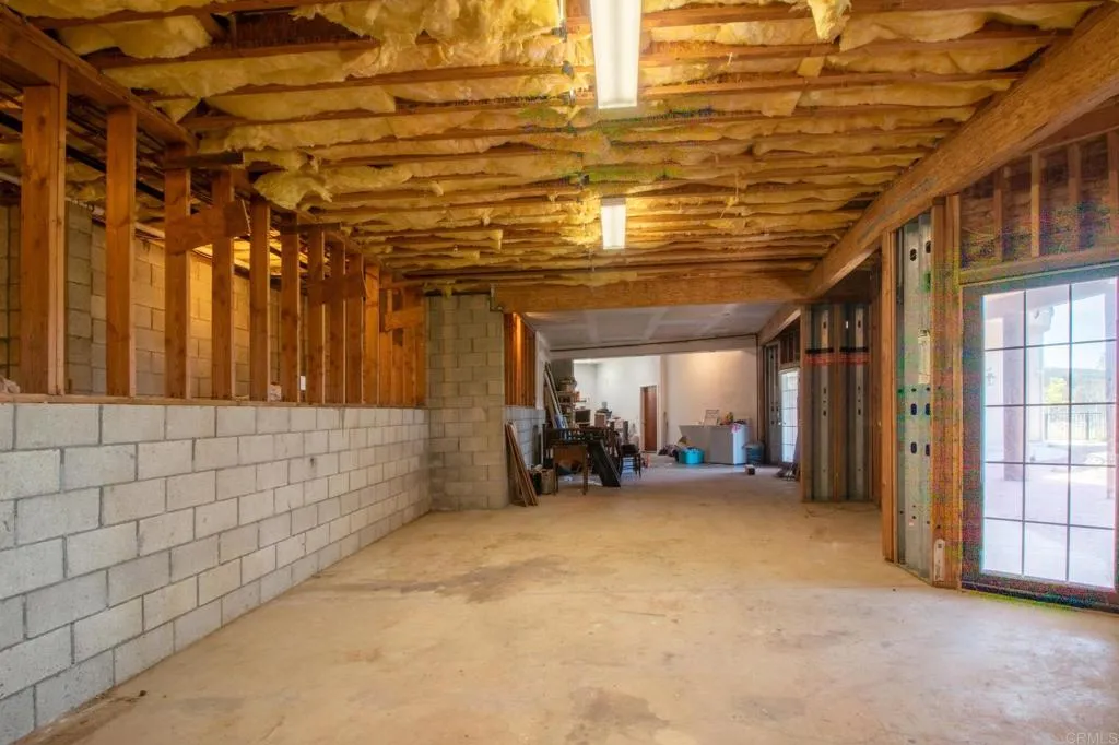 https://cdn.realtyfeed.com/cdn/127/306707654/f2a158278ea52afd34b3b9a0f4cc5095.webp