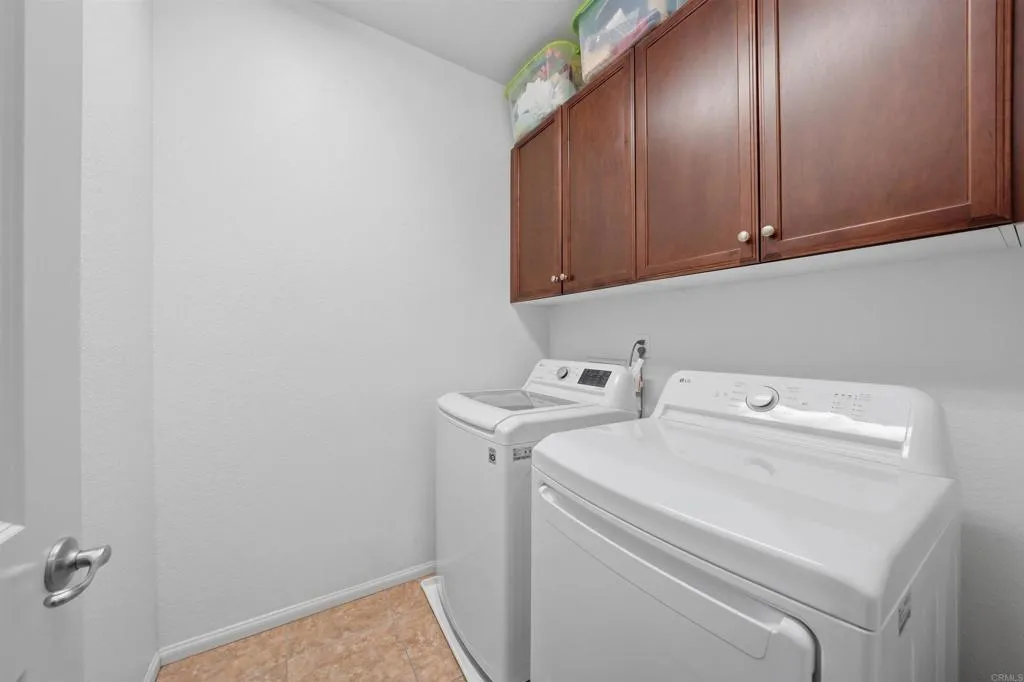 https://cdn.realtyfeed.com/cdn/127/306707664/2bd660f27ed729c7d4475b3a651c7f48.webp