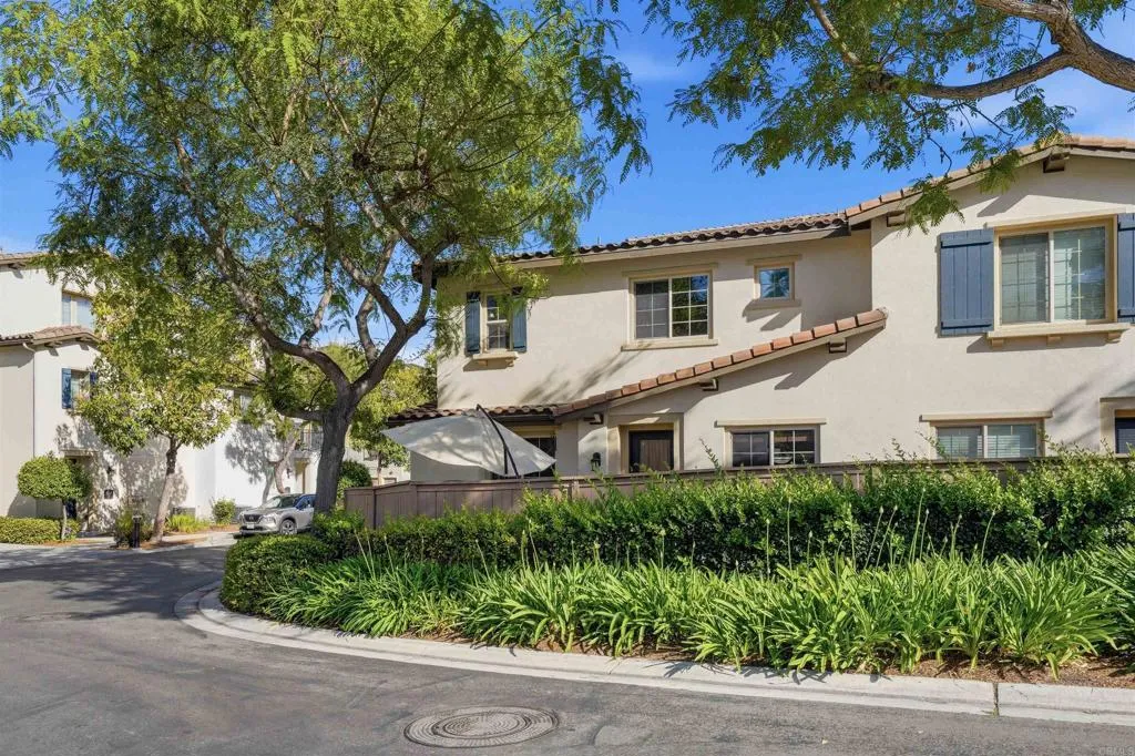 https://cdn.realtyfeed.com/cdn/127/306707664/2dd97b28ab8bc0a3372af51626a0d2c7.webp