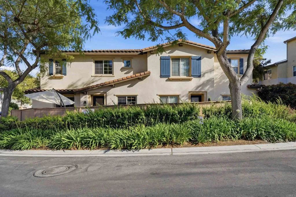 https://cdn.realtyfeed.com/cdn/127/306707664/58d654f1df9baa81d81a14856c3d3e97.webp