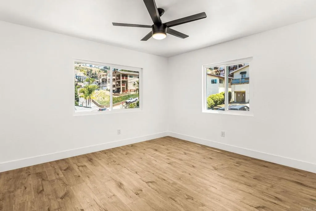 https://cdn.realtyfeed.com/cdn/127/306707679/19a8d94889fdfe428102a813d6631e31.webp
