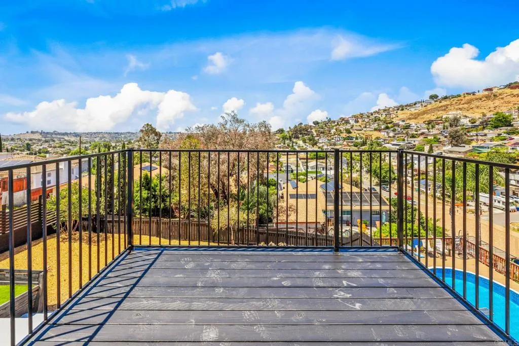 https://cdn.realtyfeed.com/cdn/127/306707679/c06b14566b6b13568ccf9404efd94eae.webp