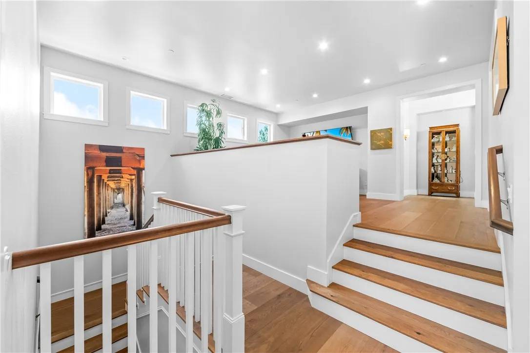817 Main Street, Huntington Beach, CA, 92648