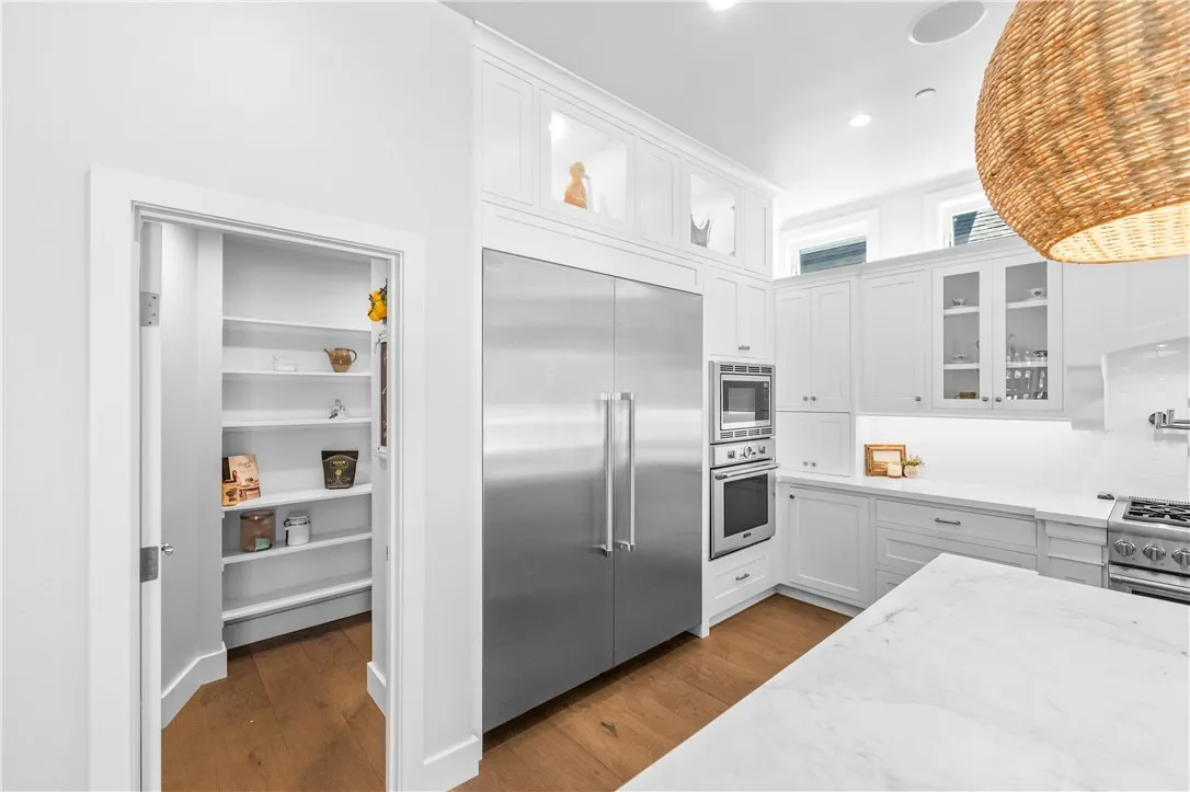 817 Main Street, Huntington Beach, CA, 92648
