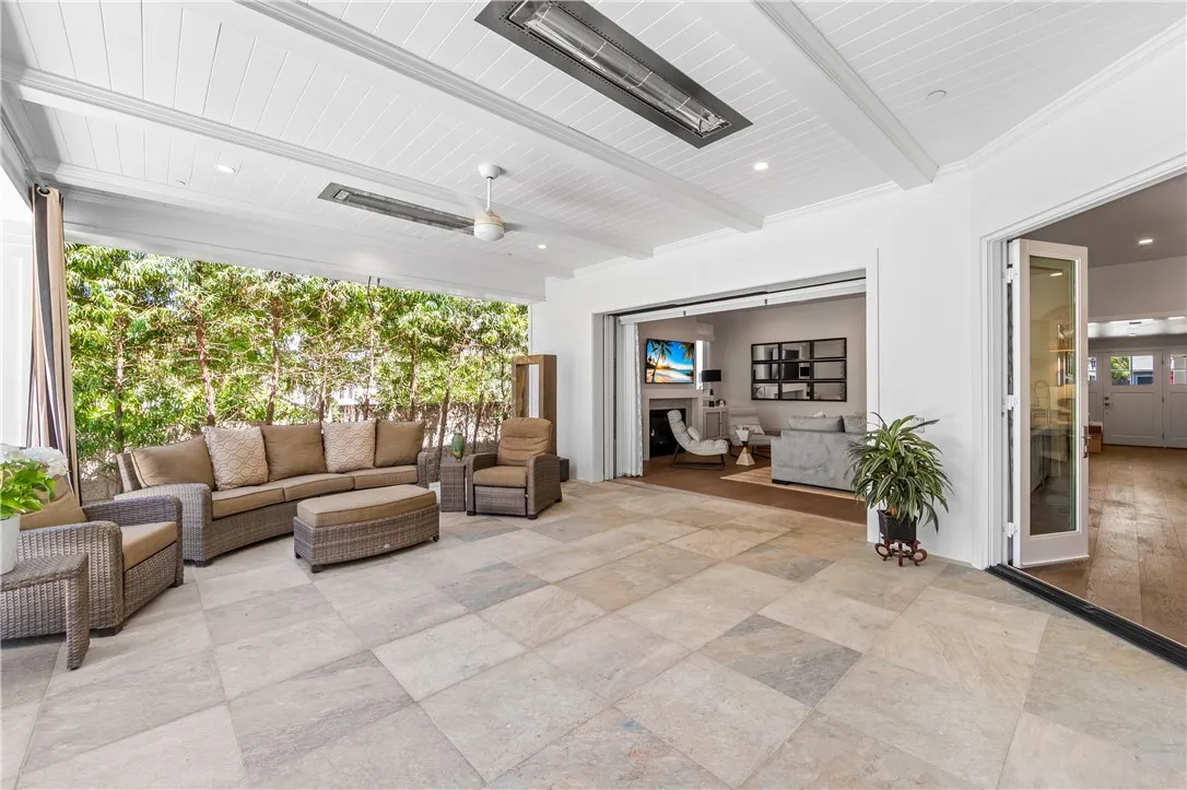 817 Main Street, Huntington Beach, CA, 92648