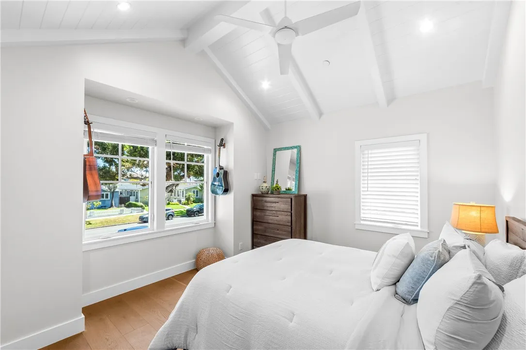 817 Main Street, Huntington Beach, CA, 92648