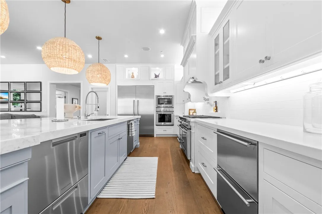 817 Main Street, Huntington Beach, CA, 92648