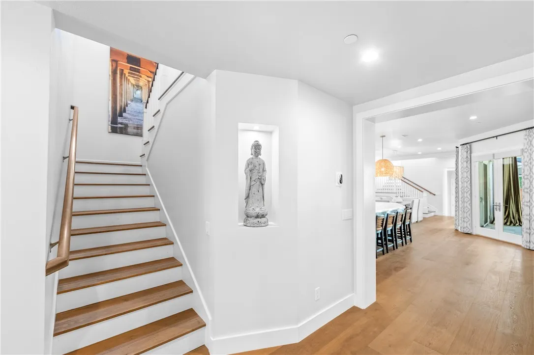 817 Main Street, Huntington Beach, CA, 92648