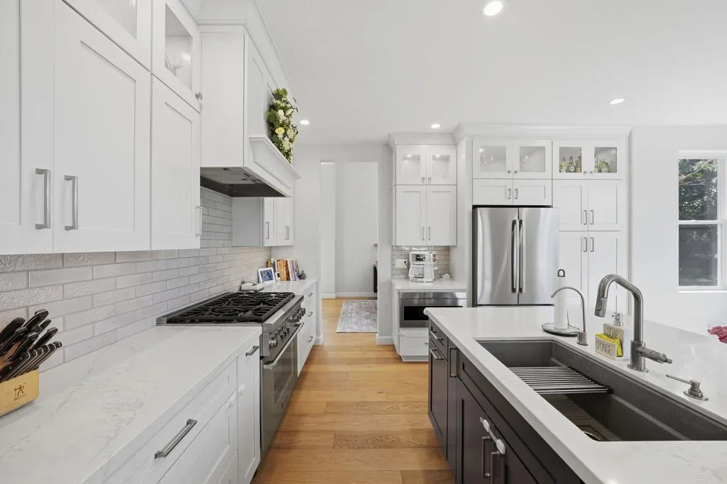 https://cdn.realtyfeed.com/cdn/127/306707711/3e7835347fba11cdc249836d2b496b55.webp