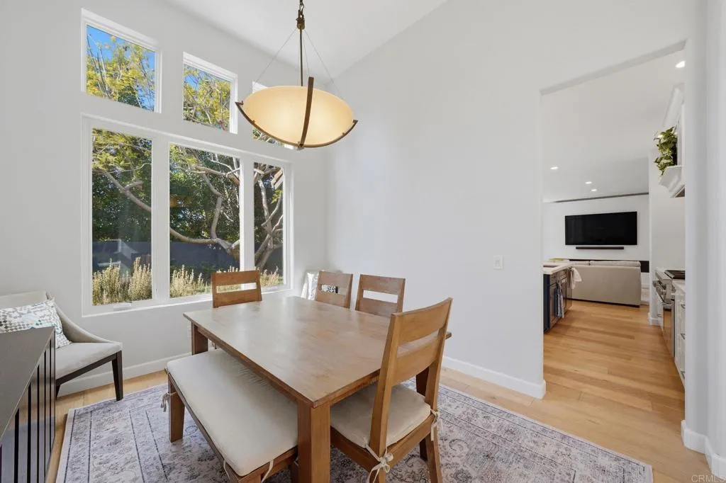 https://cdn.realtyfeed.com/cdn/127/306707711/8b92a4f4249d40b27f0ee87874804667.webp