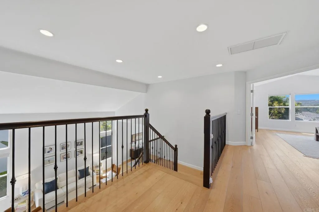 https://cdn.realtyfeed.com/cdn/127/306707711/d318fa532fca54b167ca0783e67c4950.webp
