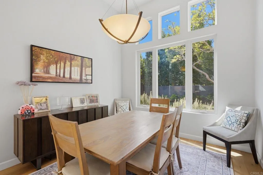 https://cdn.realtyfeed.com/cdn/127/306707711/f33e0f26da6690cd23aa43b1f2d87017.webp
