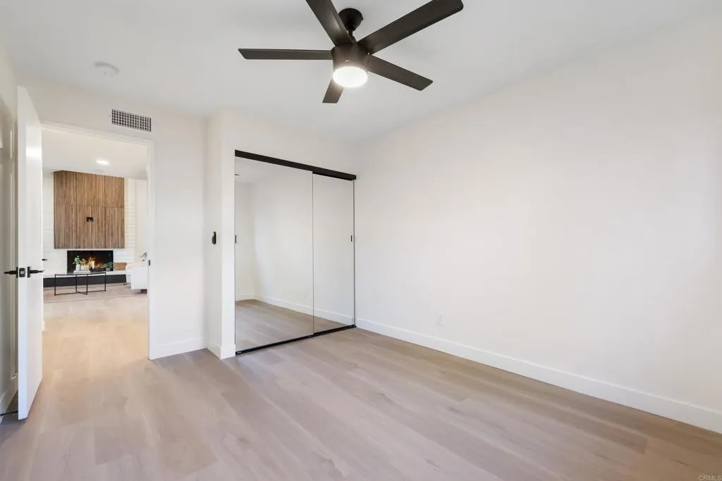 https://cdn.realtyfeed.com/cdn/127/306707713/f63332734375315f02a818644e8631c4.webp
