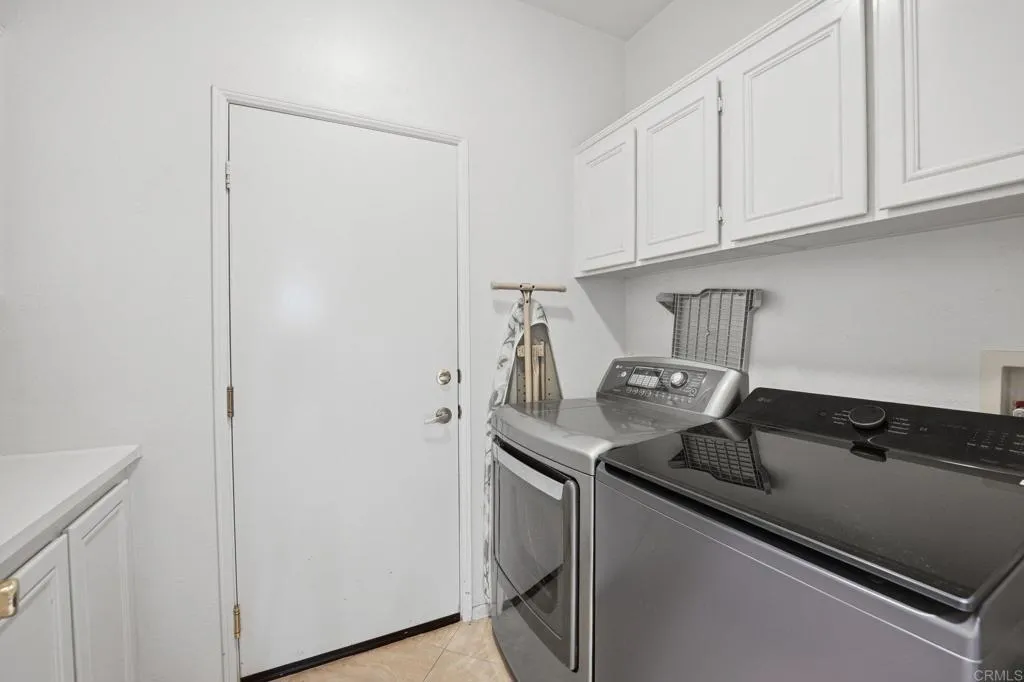 https://cdn.realtyfeed.com/cdn/127/306707715/2344ebd0229f4053df74097aa5b12896.webp