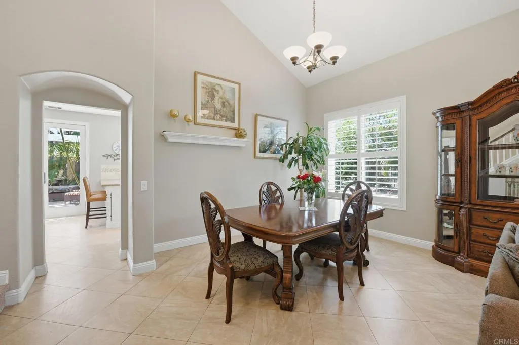 https://cdn.realtyfeed.com/cdn/127/306707715/298af825061e868e15d472de09e37be7.webp