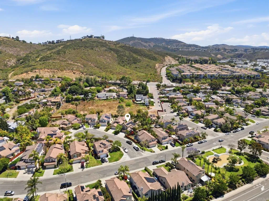 https://cdn.realtyfeed.com/cdn/127/306707715/2a178a6d42c73f193a86d117c184badd.webp