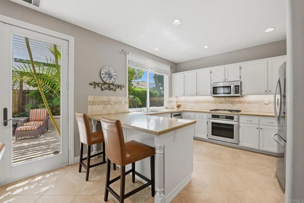 https://cdn.realtyfeed.com/cdn/127/306707715/39e943aa8e86d465f234e7810b2ec0de.webp