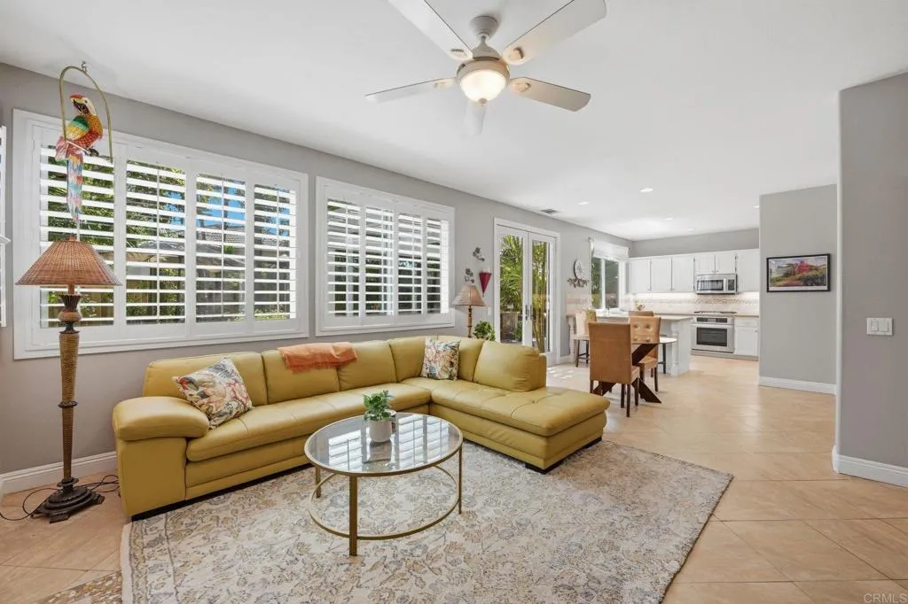https://cdn.realtyfeed.com/cdn/127/306707715/e7753d36fffee8b2837bb26aacb04b18.webp