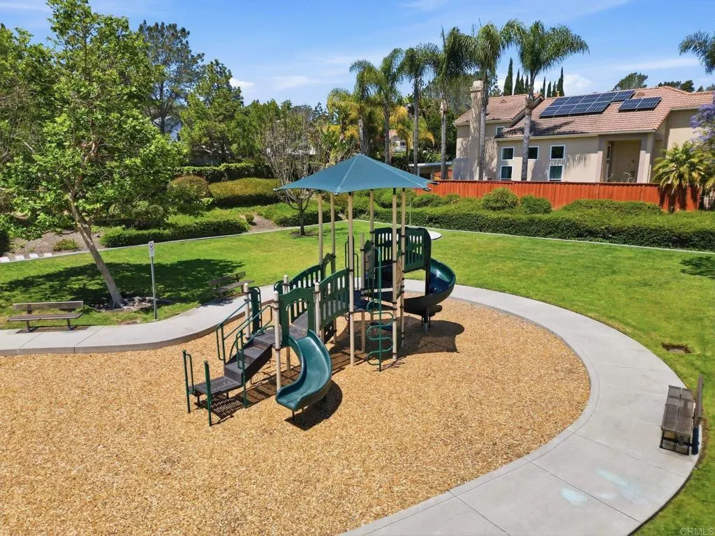 https://cdn.realtyfeed.com/cdn/127/306707715/e7842806290f0746acd6301c88108289.webp