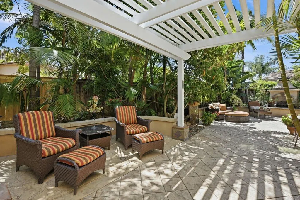 https://cdn.realtyfeed.com/cdn/127/306707715/e9f3eada23d980fd987601e43282a40f.webp