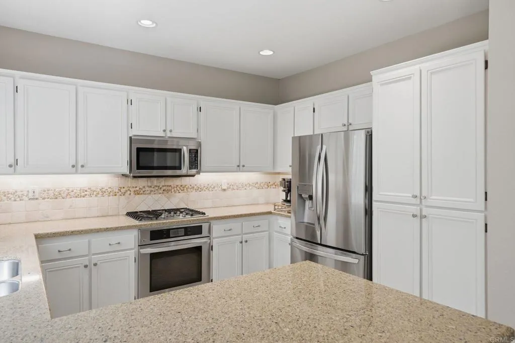 https://cdn.realtyfeed.com/cdn/127/306707715/ff50d0c273d754b75dc2945cdc9df746.webp
