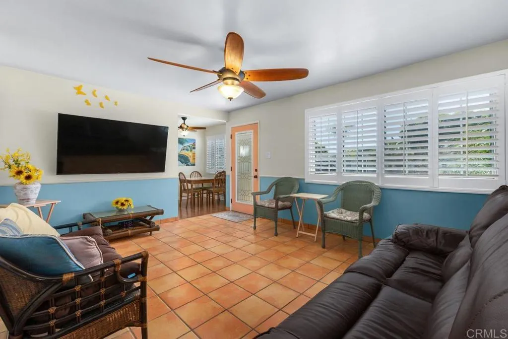 https://cdn.realtyfeed.com/cdn/127/306707729/2300183637380f27e91bdd36a31082d3.webp