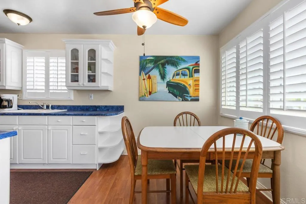 https://cdn.realtyfeed.com/cdn/127/306707729/a09433230d222fa799f9c33b29c4c8c2.webp