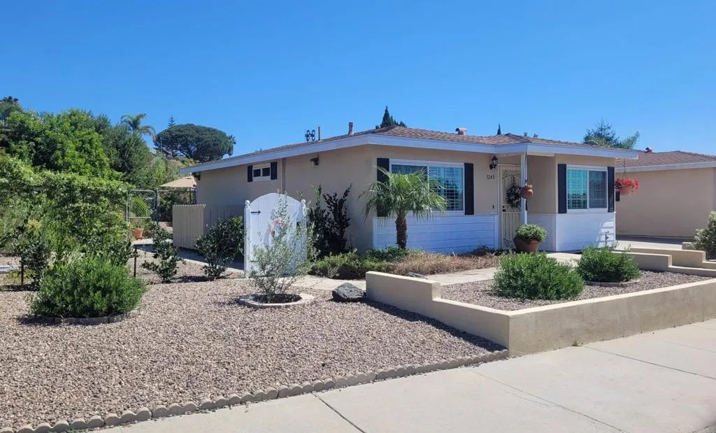 https://cdn.realtyfeed.com/cdn/127/306707729/f94f7e1269b236e194533908413b920b.webp