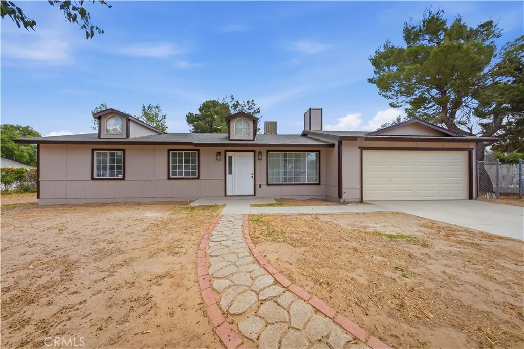 Lancaster, CA 93535