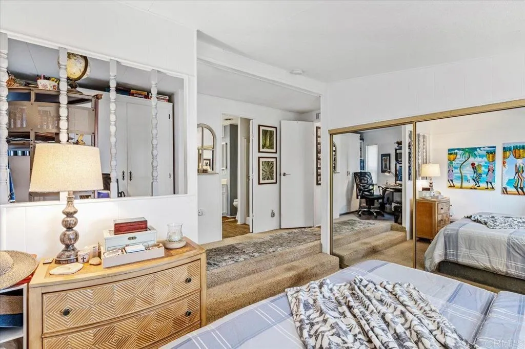 https://cdn.realtyfeed.com/cdn/127/306707767/15c36c0bb3679aa0b9eddedf44ab7668.webp