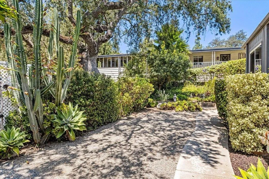 https://cdn.realtyfeed.com/cdn/127/306707767/5cd8bd191192dbd0773b3899199a5656.webp