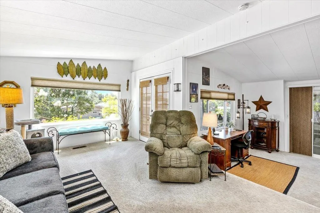 https://cdn.realtyfeed.com/cdn/127/306707767/a089d6e9ac9494db5be62db689e6f9f7.webp