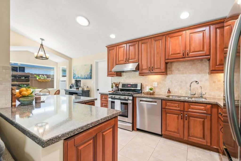 https://cdn.realtyfeed.com/cdn/127/306707776/4119a9a655a8a794437c2c7f70c41010.webp
