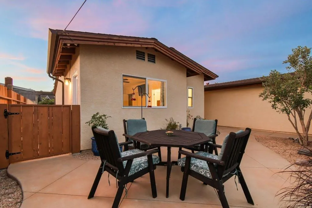 https://cdn.realtyfeed.com/cdn/127/306707776/7c1923ebdd0171ca95f1b35bff9e13d6.webp