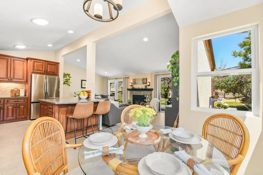 https://cdn.realtyfeed.com/cdn/127/306707776/ae36629bb1511c2b4ab10d8791e979e5.webp
