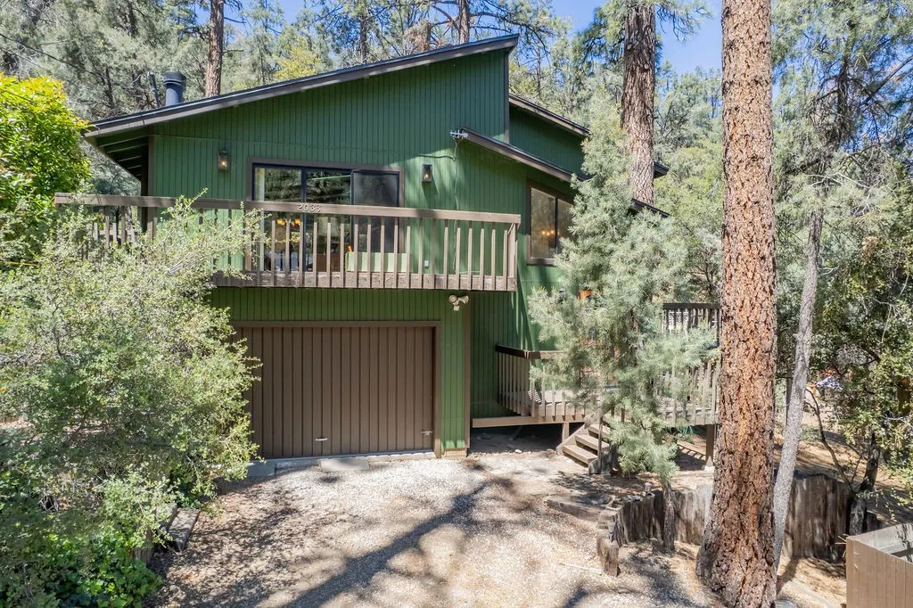 Pine Mountain Club, CA 93222