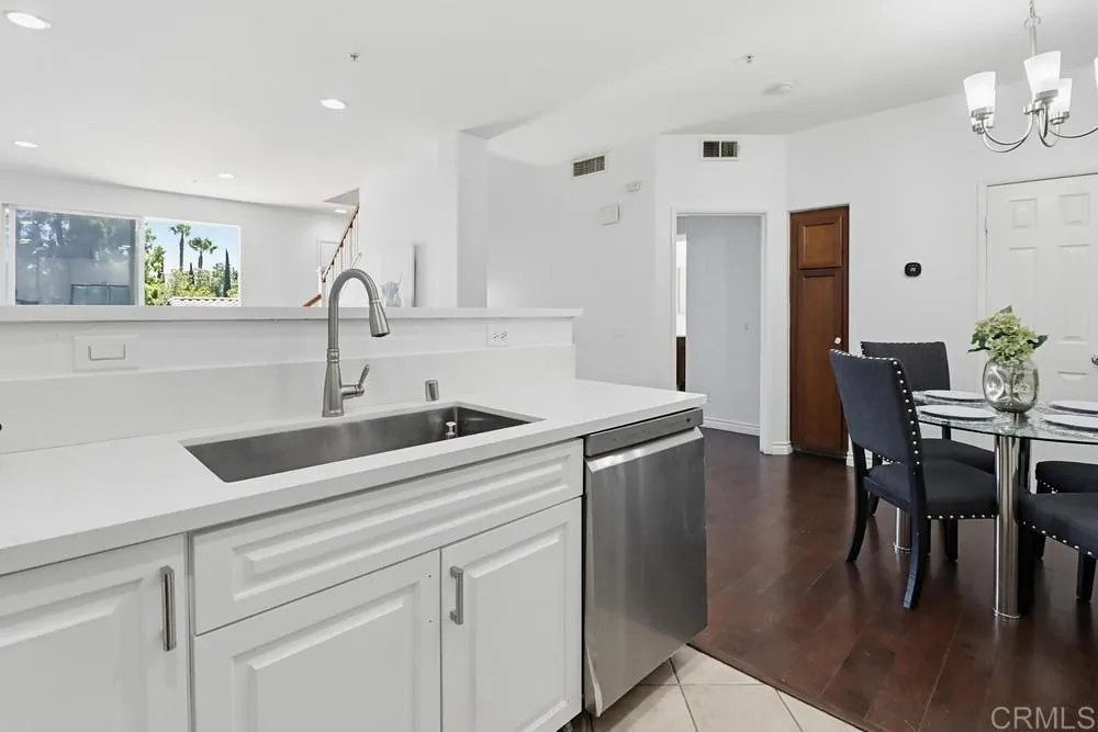 Photo #14: PTP2603302 Listing: Photo #14