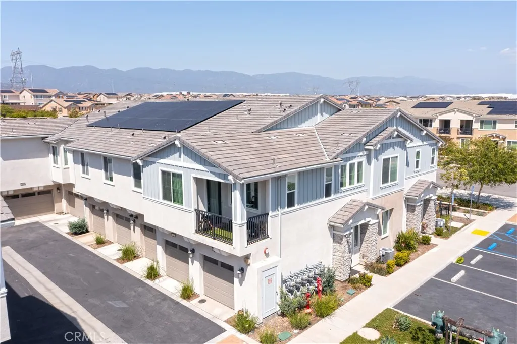 Fontana, CA 92336