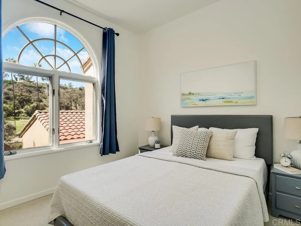 https://cdn.realtyfeed.com/cdn/127/306707824/11025489e5079df85cc83594c11d3a40.webp