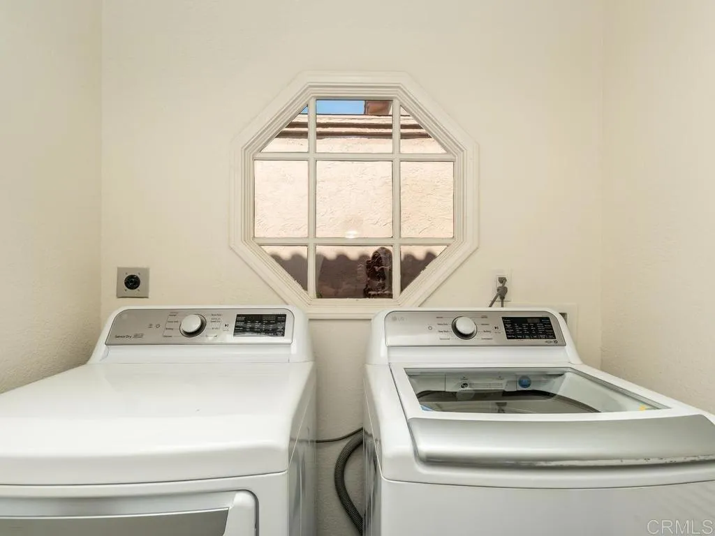 https://cdn.realtyfeed.com/cdn/127/306707824/78dd11bb017699cd5f17983dd777e944.webp